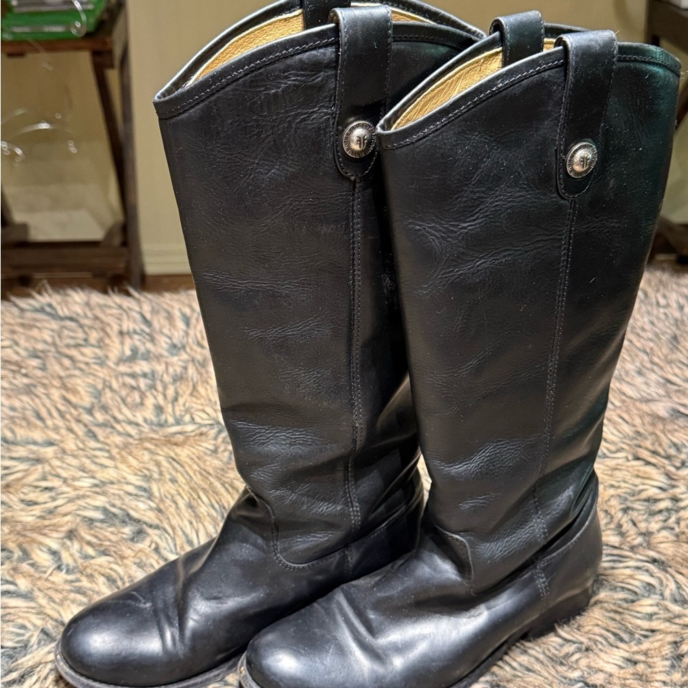 Frye Black Melissa Pull on boots